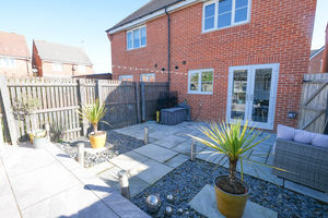 Photo 17- click for photo gallery